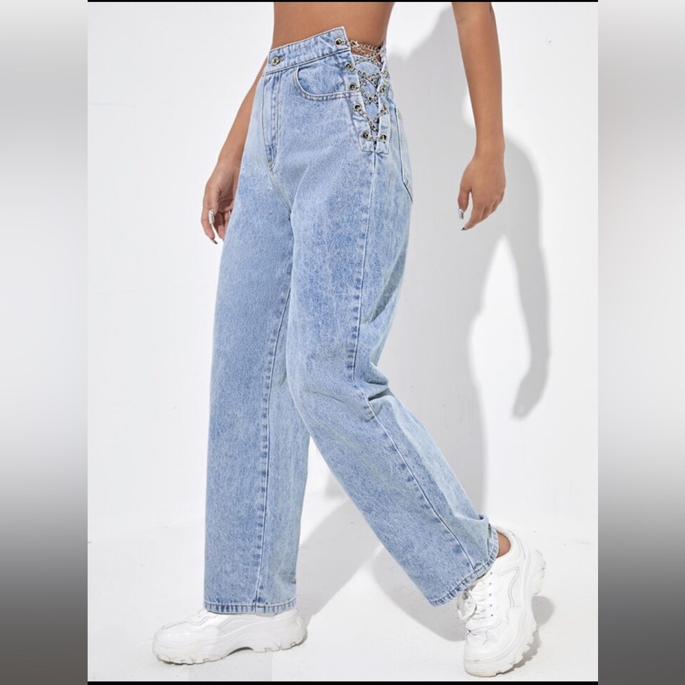 SHEIN chain jeans